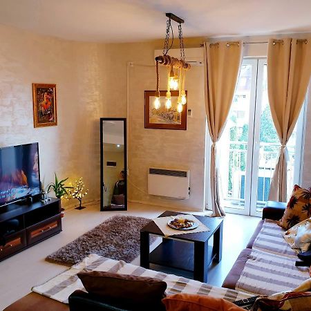 Apartmani Stari Grad Чачак Екстер'єр фото