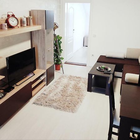 Apartmani Stari Grad Чачак Екстер'єр фото