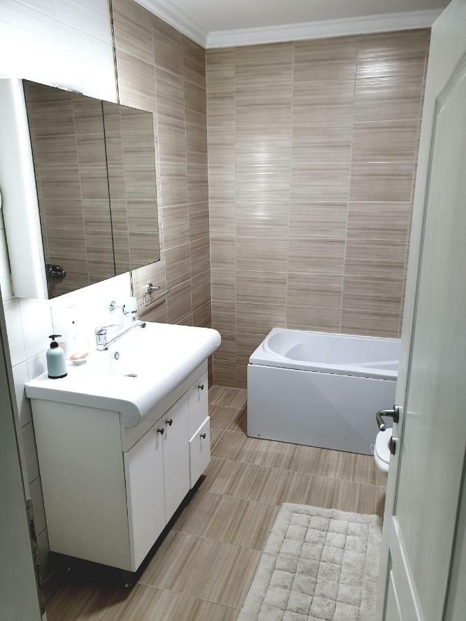 Apartmani Stari Grad Чачак Екстер'єр фото